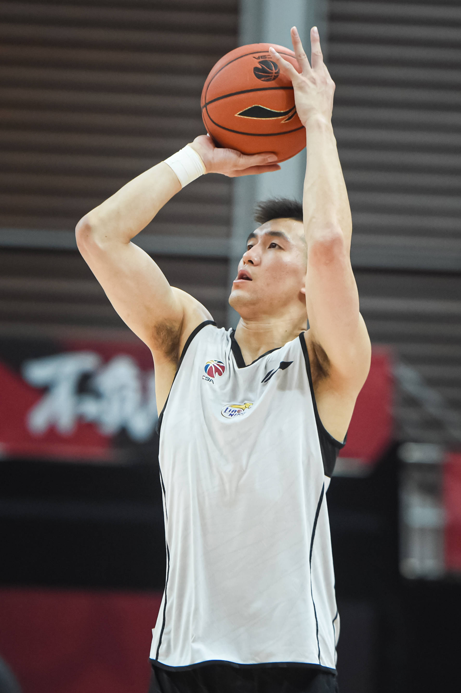 以最近一场 以最近一场